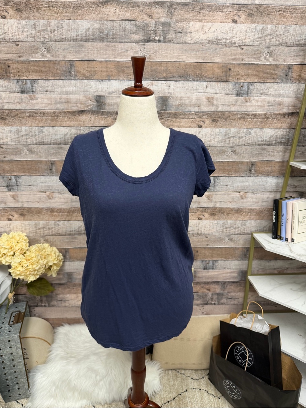 Classic Scoop Neck Short Sleeve Tee - Navy Velvet brand